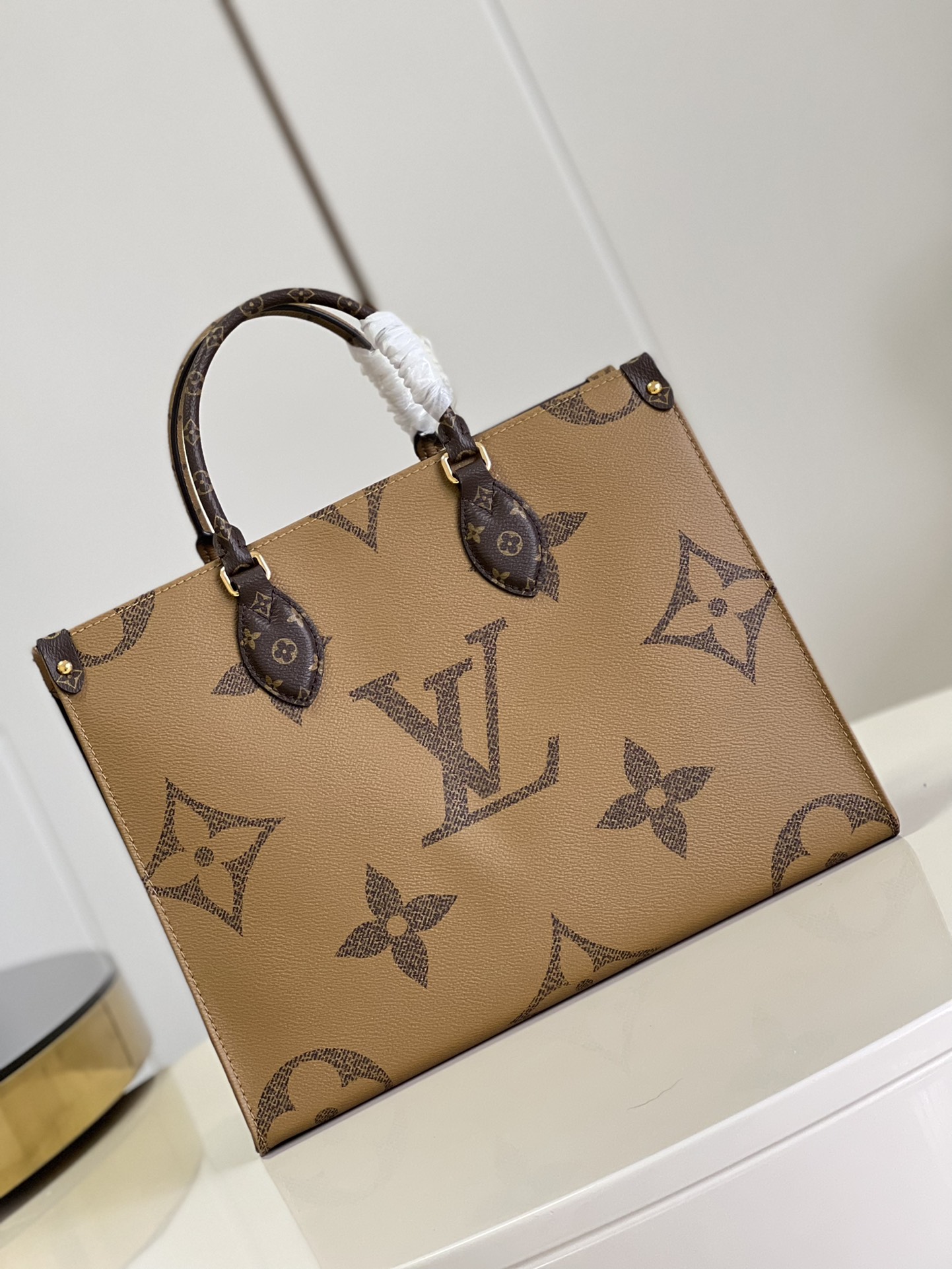 LOUIS VUITTON LV Monogram Canvas Onthego MM Vintage Long Shoulder Strap - Bags