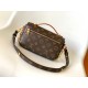 LOUIS VUITTON LV Monogram Pochette Metis East West - Bag