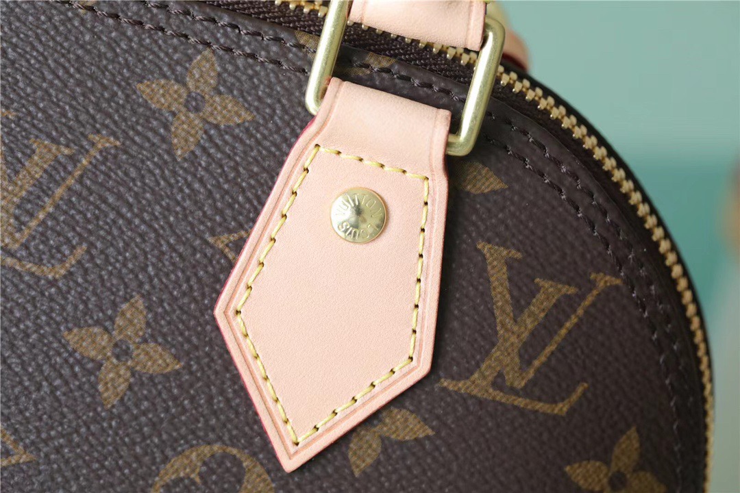 Louis Vuitton Alma BB Handbag - Bag