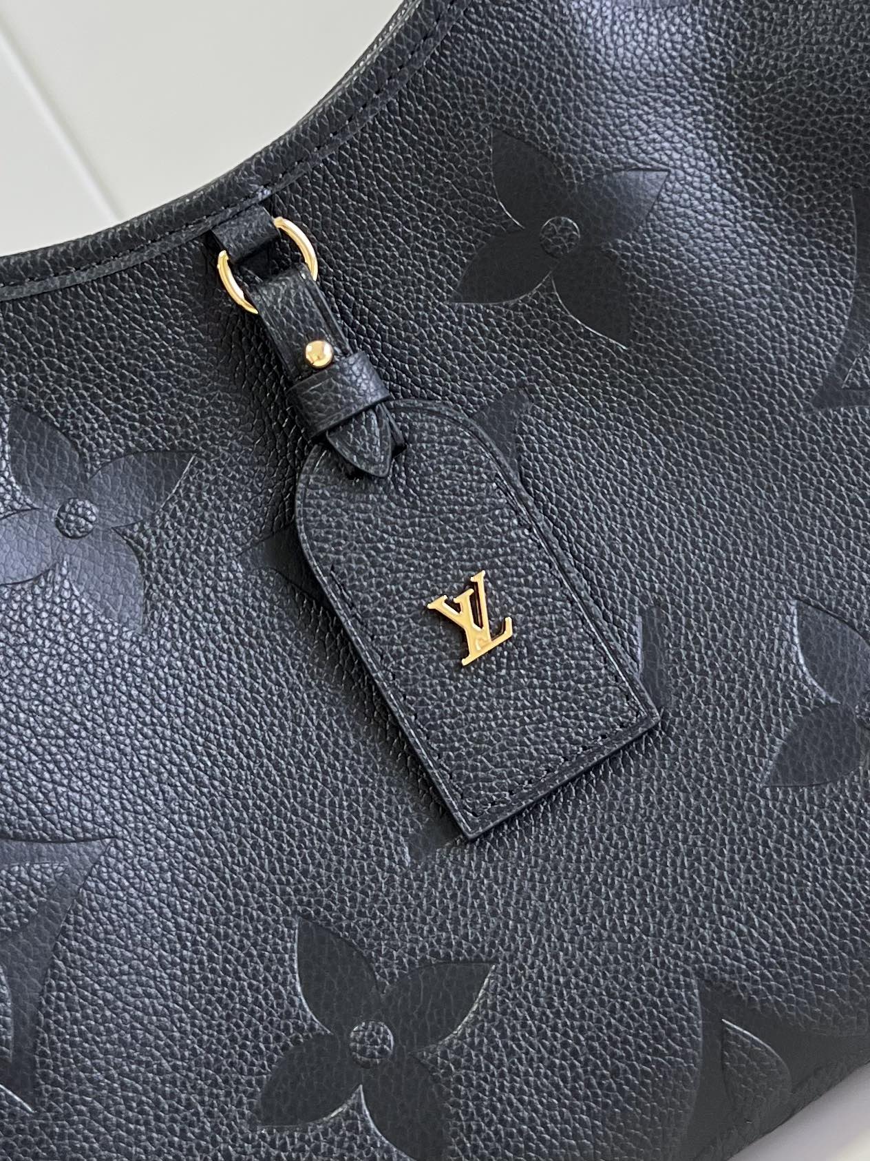 Louis Vuitton LV CarryAll PM - Black - Bag