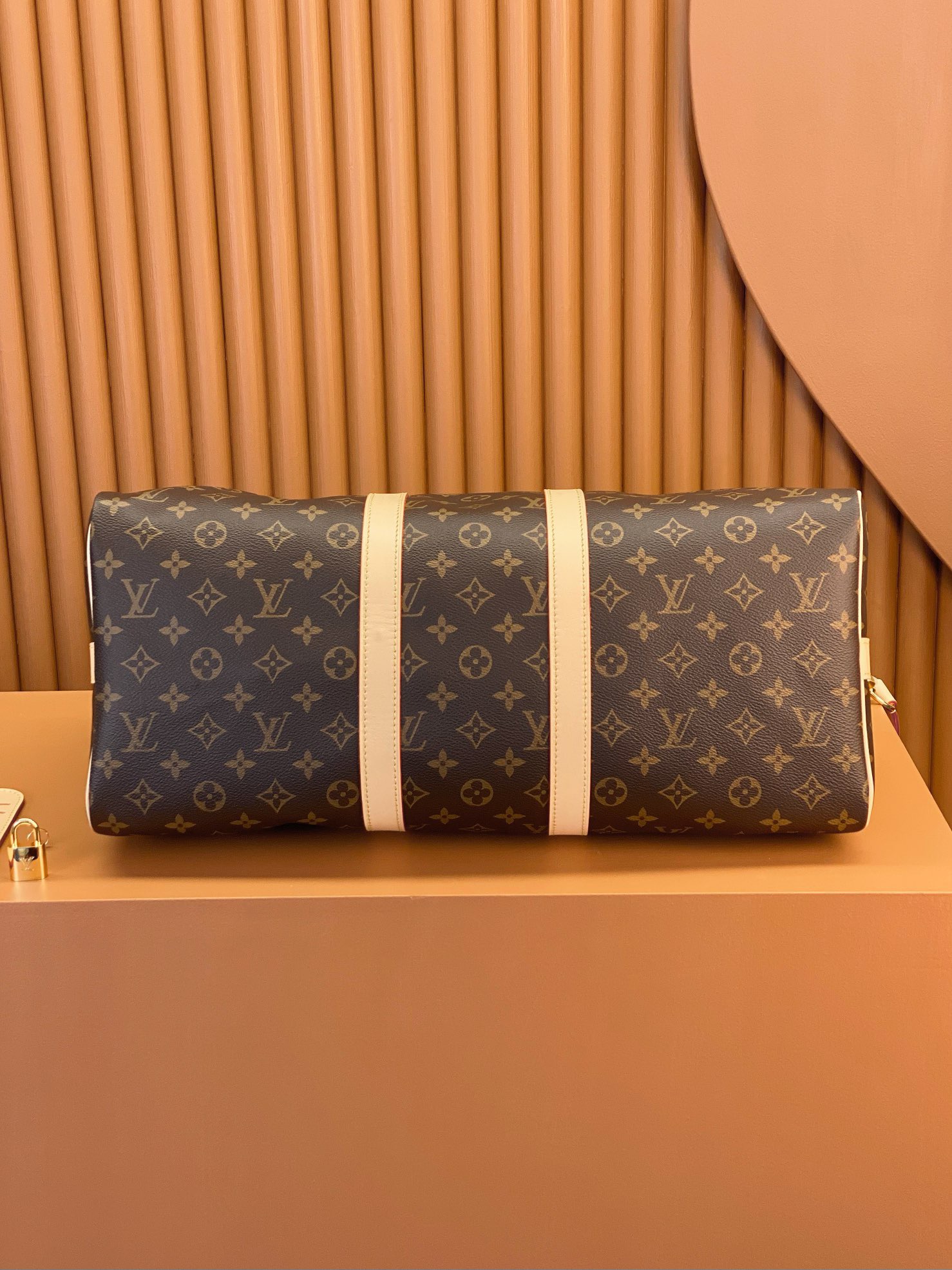 Louis Vuitton LV Keepall Travel Bags in Various Sizes - Bags