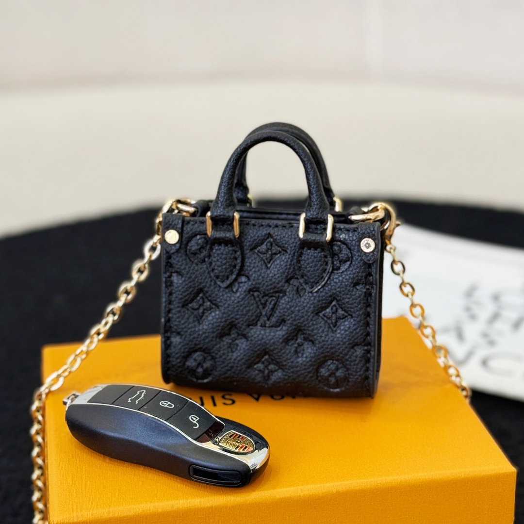 Louis Vuitton lv mini on the go bag